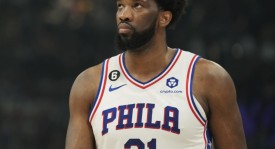 欧锦赛8强名单揭晓：字母哥砍37分，东契奇狂揽42分，法国队遭淘汰